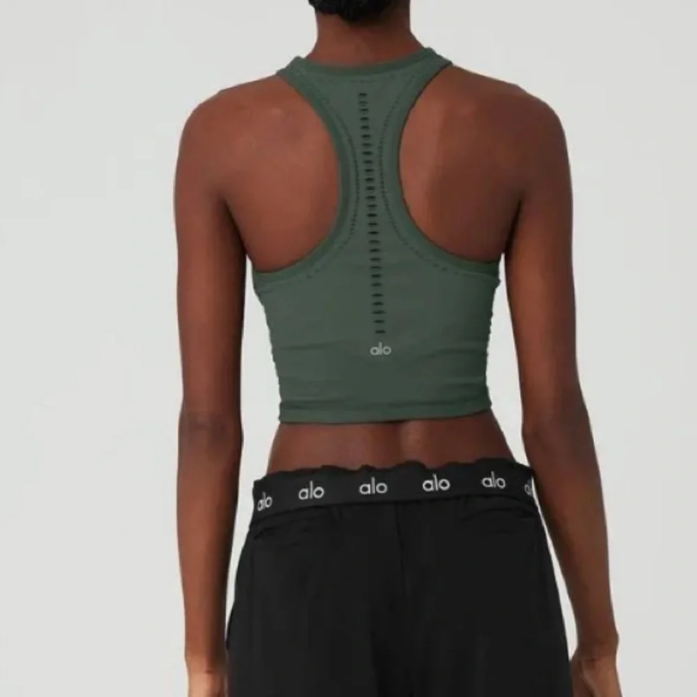 ALO Yoga feel breeze